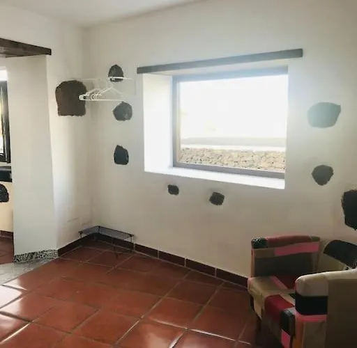 Coqueto En El Cuchillo Tinajo